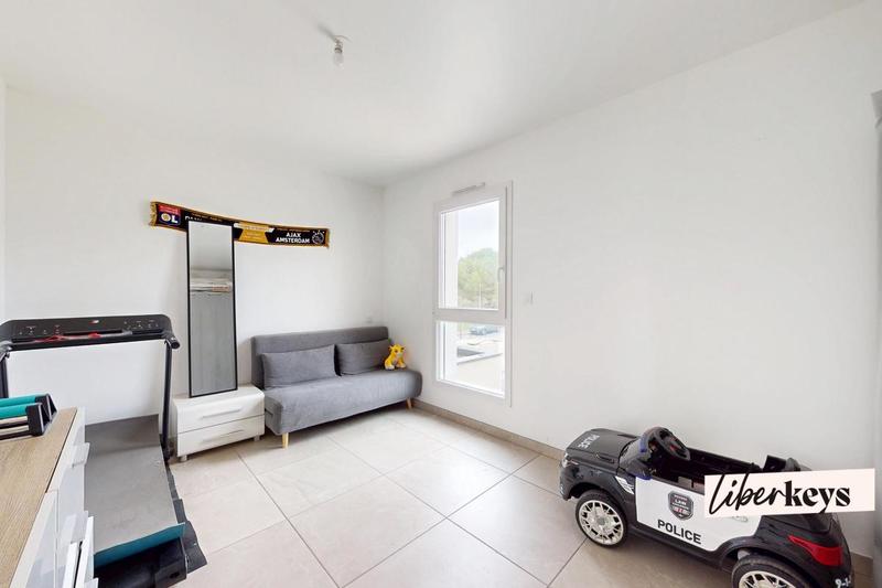 Maison - 95 m² - 4 pièces