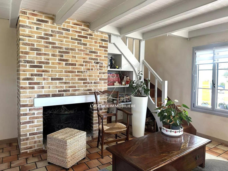 Maison - 296 m² - 8 pièces