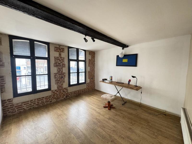 Divers - 189 m² - 6 pièces