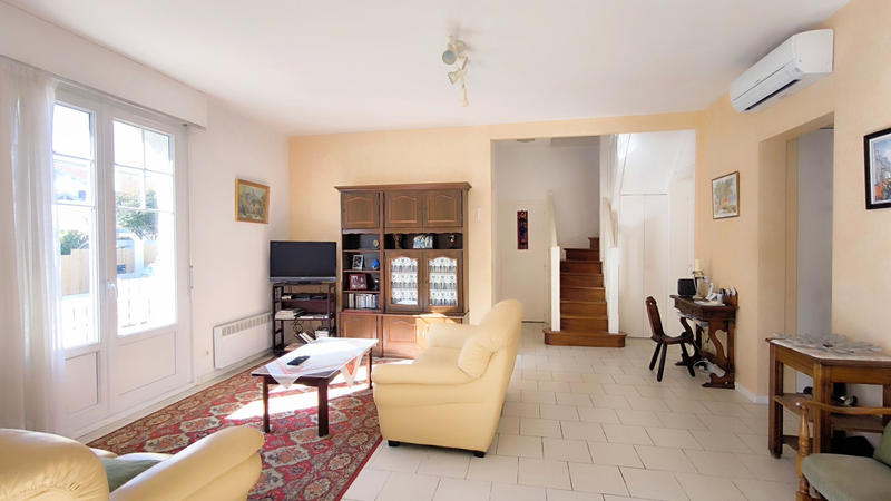 Maison - 100 m² - 6 pièces