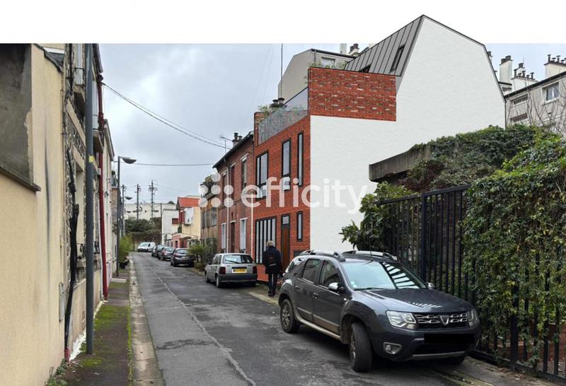 Maison - 137 m² - 5 pièces