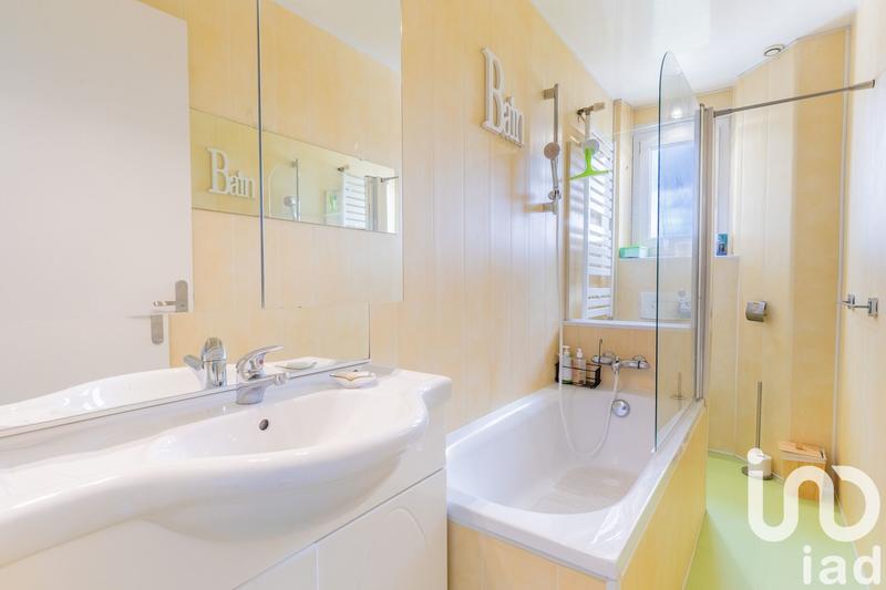 Maison - 162 m² - 10 pièces