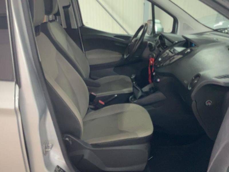 Ford Tourneo 1.0 EcoBoost 100ch Titanium