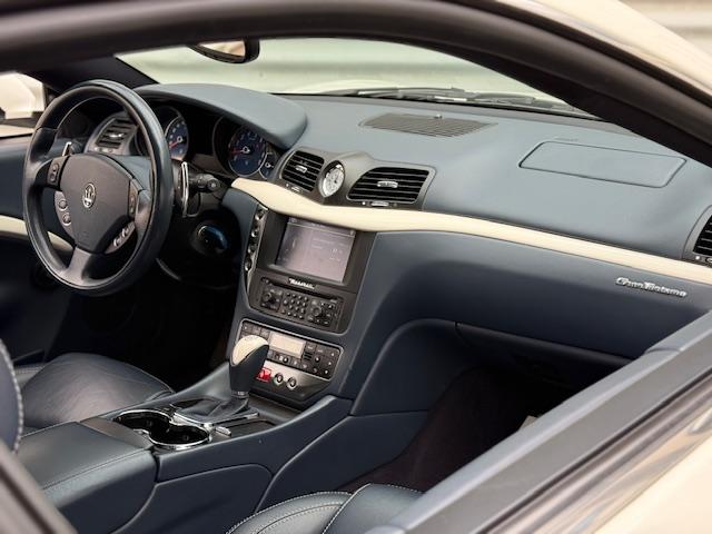 Maserati Granturismo 4.2 V8 Pack Carbone/Echap Sport/Tres Belle Configuration