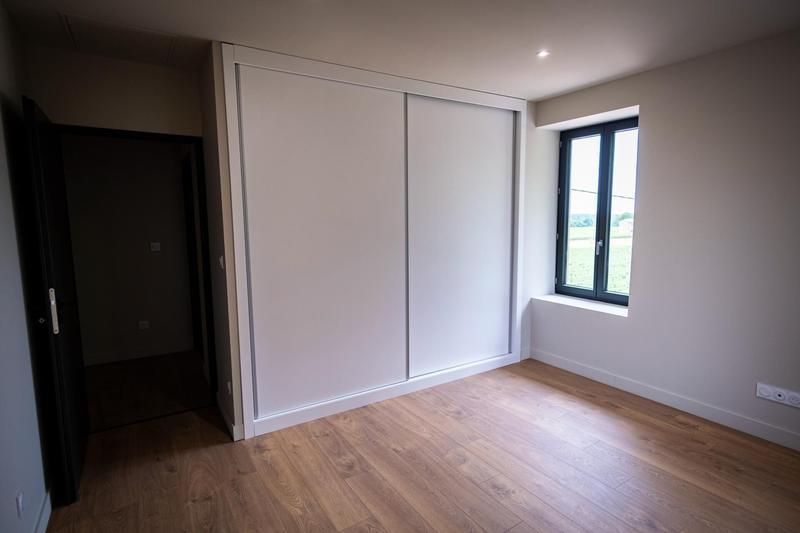 Maison - 180 m² - 6 pièces