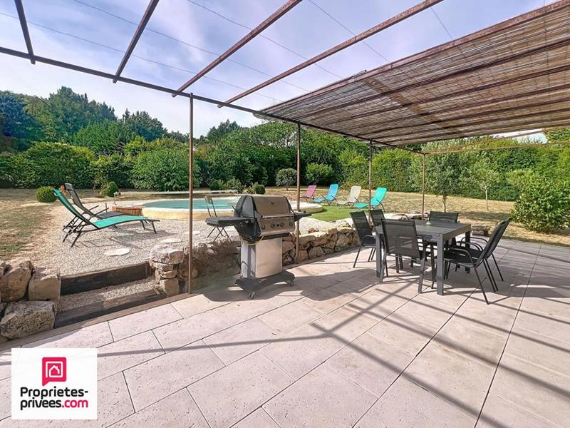 Villa - 100 m² - 5 pièces