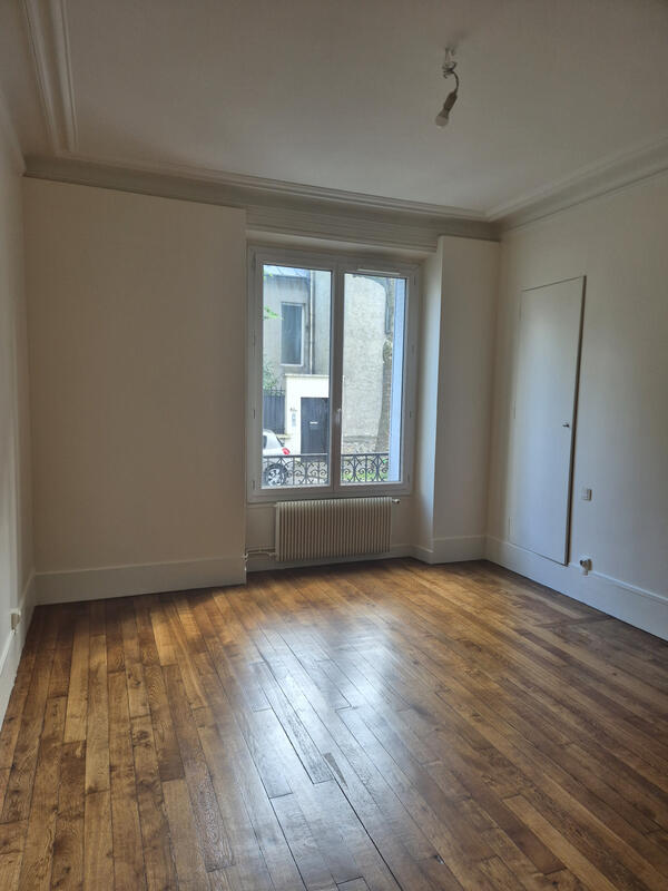 Appartement - 80 m² - 4 pièces