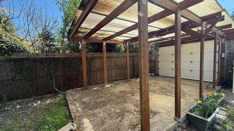 Propriété - 154 m² - 6 pièces