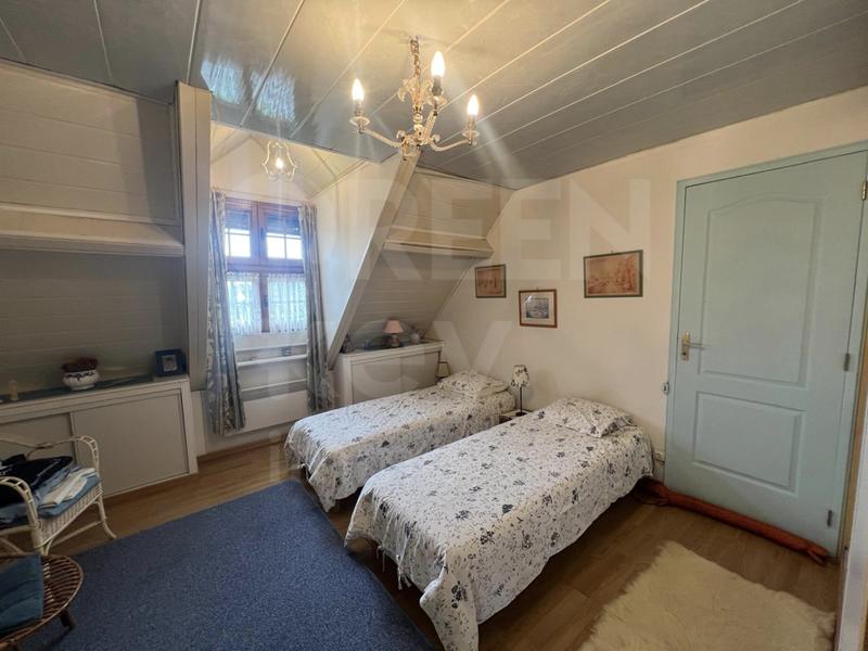 Maison - 107 m² - 5 pièces