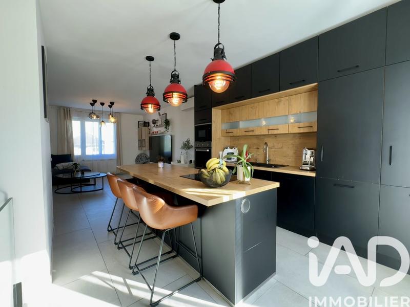 Maison - 130 m² - 5 pièces