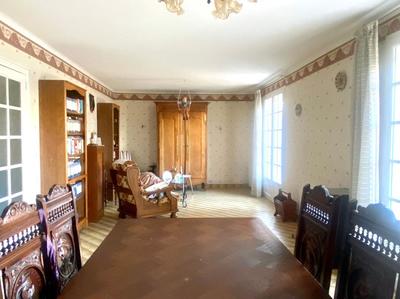 Maison - 100 m² - 4 pièces
