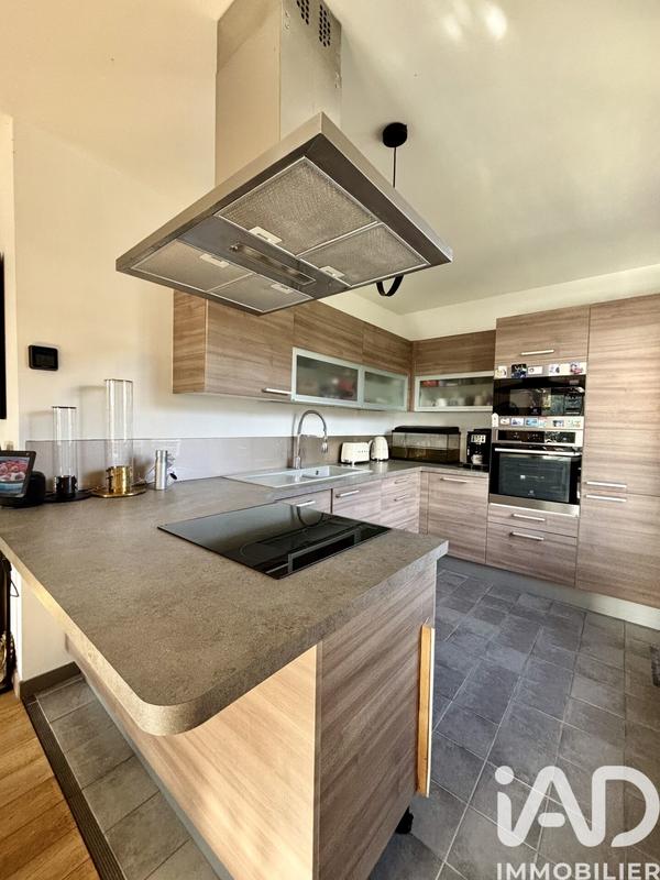 Maison - 88 m² - 5 pièces