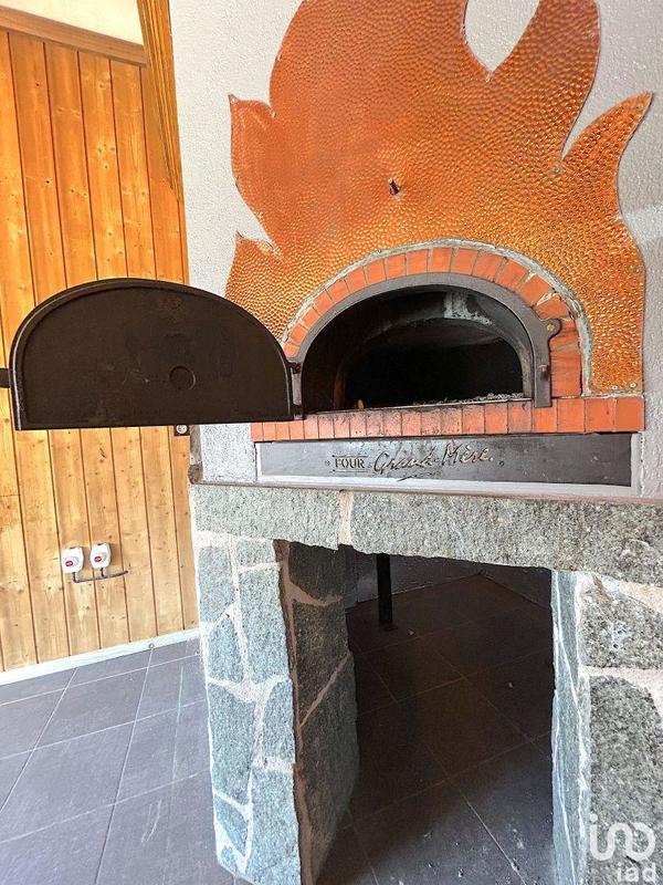 Local commercial - 154 m²