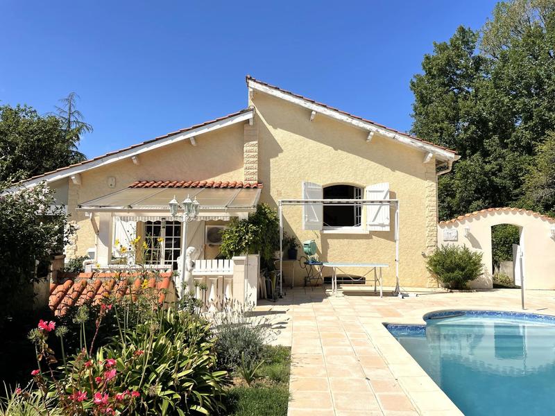 Maison - 161 m² - 6 pièces