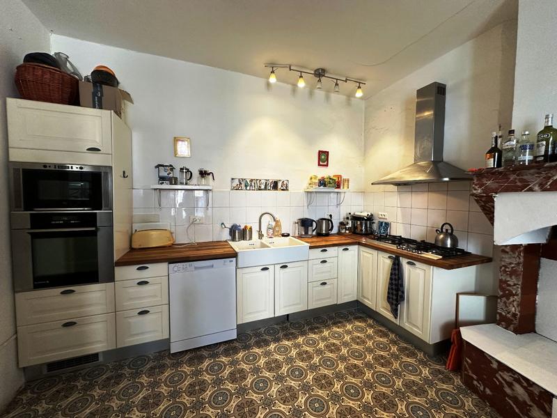 Maison - 281 m² - 7 pièces