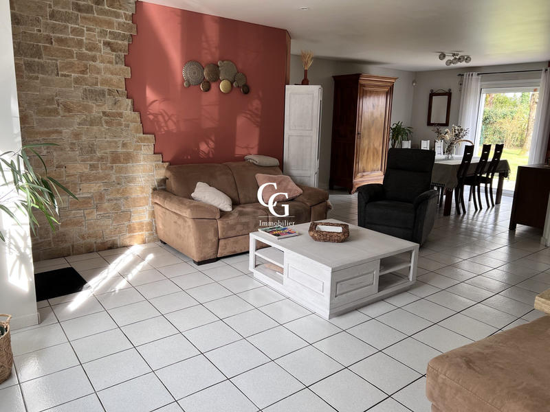 Maison - 120 m² - 5 pièces