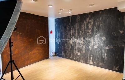 Local commercial - 134 m² - 5 pièces