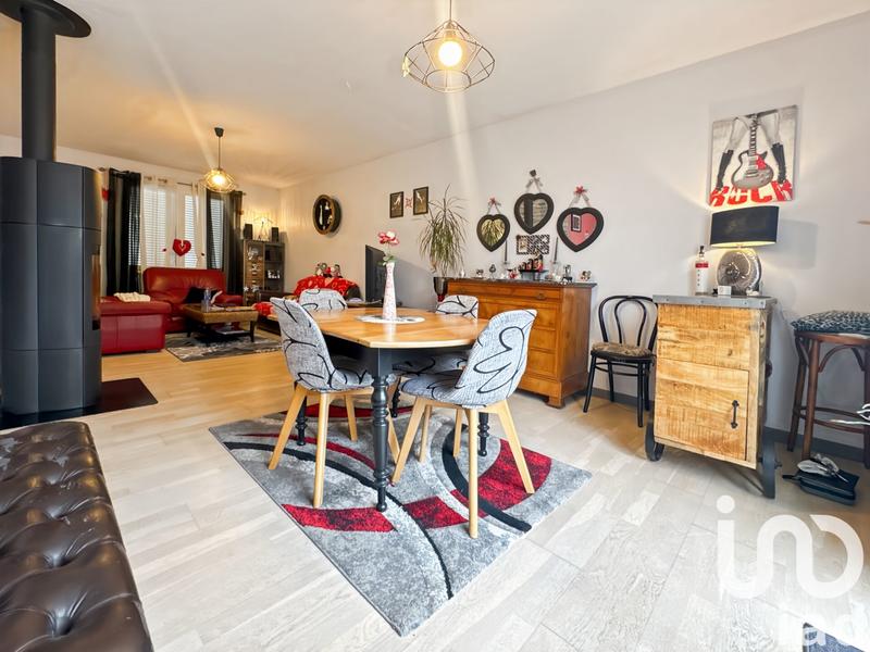 Maison - 98 m² - 4 pièces