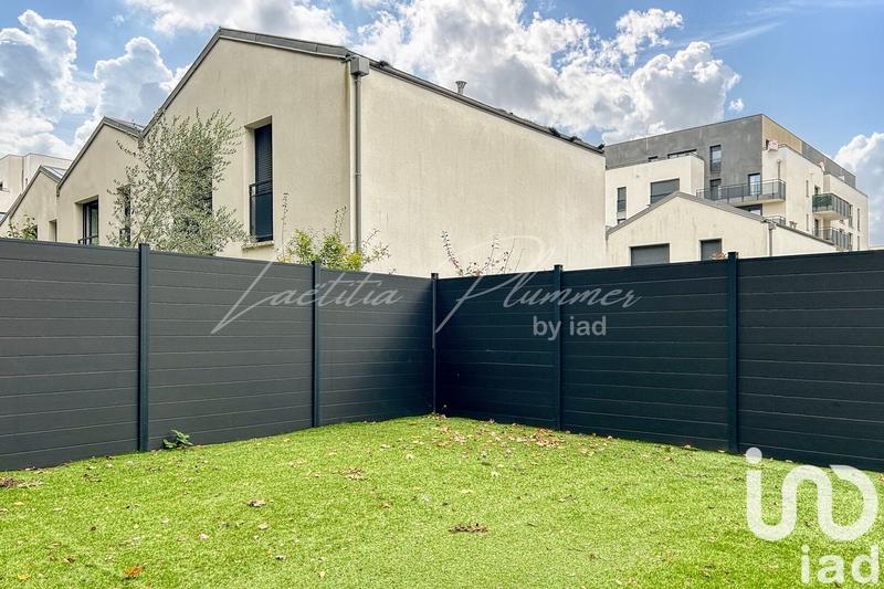 Maison - 92 m² - 4 pièces