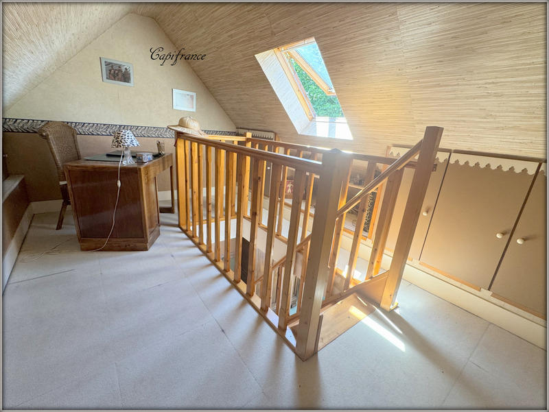 Maison - 92 m² - 5 pièces