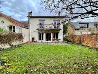 Maison - 132 m² - 6 pièces