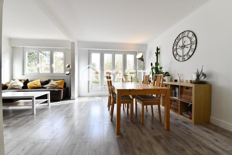 Appartement - 100 m² - 6 pièces