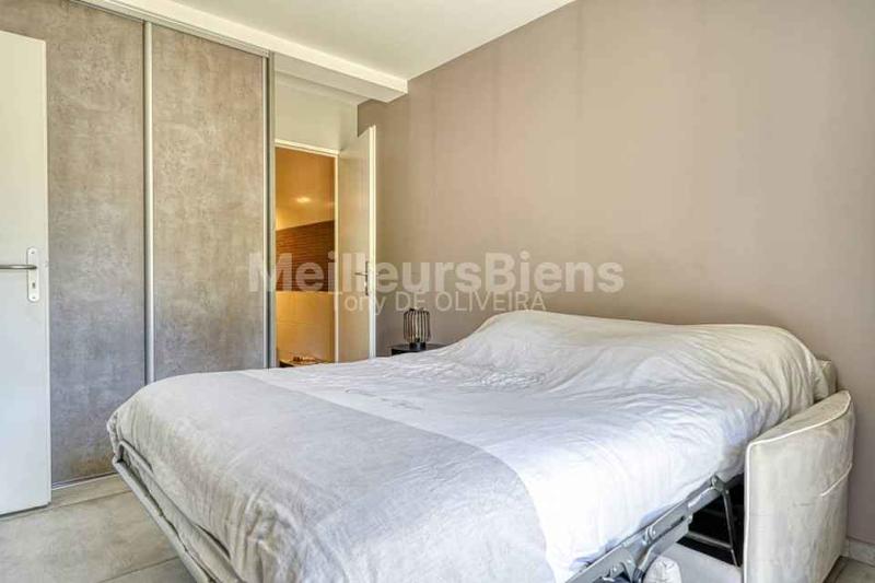 Maison - 210 m² - 8 pièces
