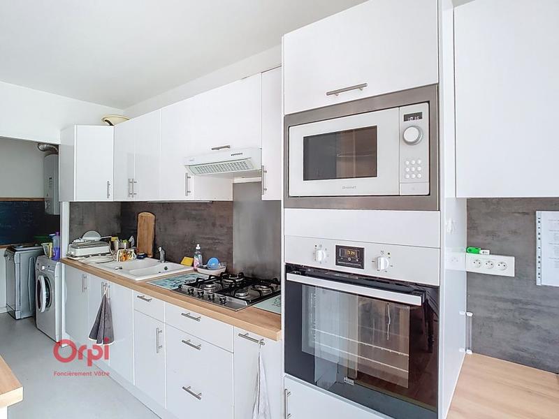 Appartement - 95 m² - 4 pièces