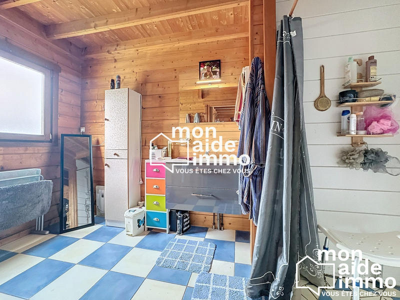 Maison - 130 m² - 4 pièces