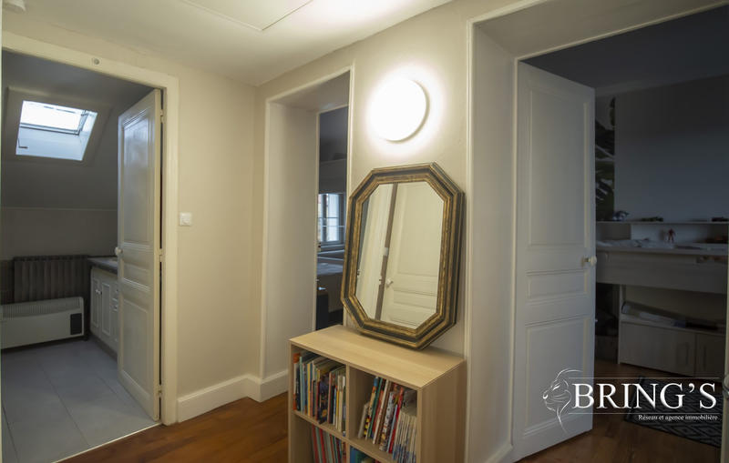 Maison - 98 m² - 5 pièces