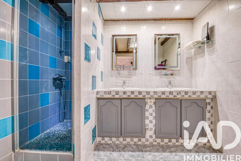 Maison - 165 m² - 5 pièces