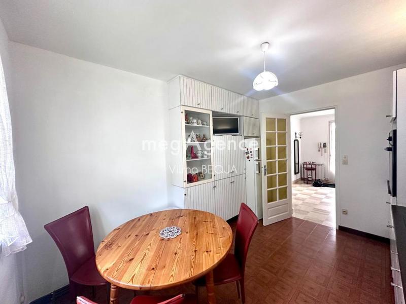 Maison traditionnelle - 204 m² - 6 pièces