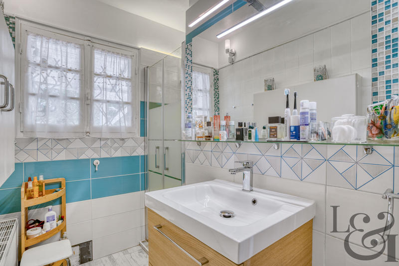 Maison - 102 m² - 6 pièces