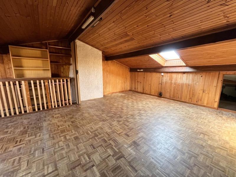 Maison - 142 m² - 7 pièces