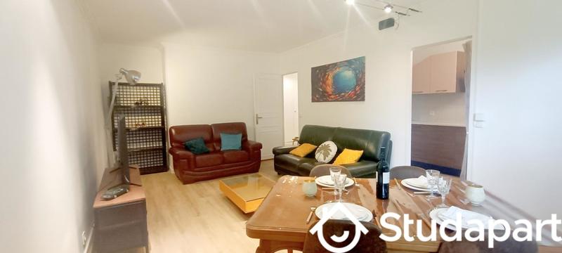 Chambre - 9 m² - 1 pièce