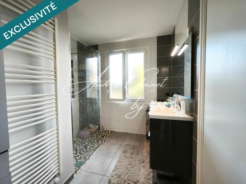 Maison - 102 m² - 4 pièces