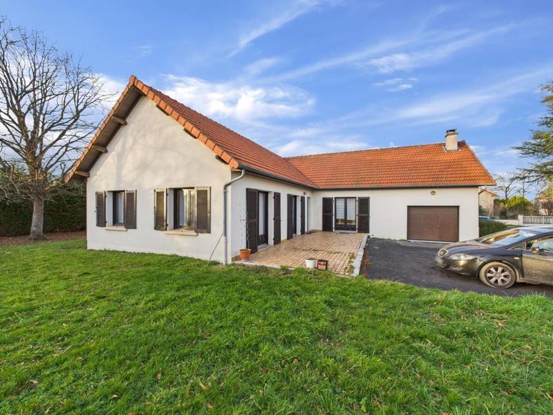 Maison - 153 m² - 7 pièces