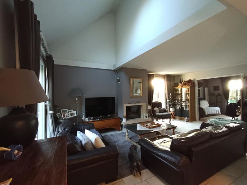 Maison - 160 m² - 7 pièces