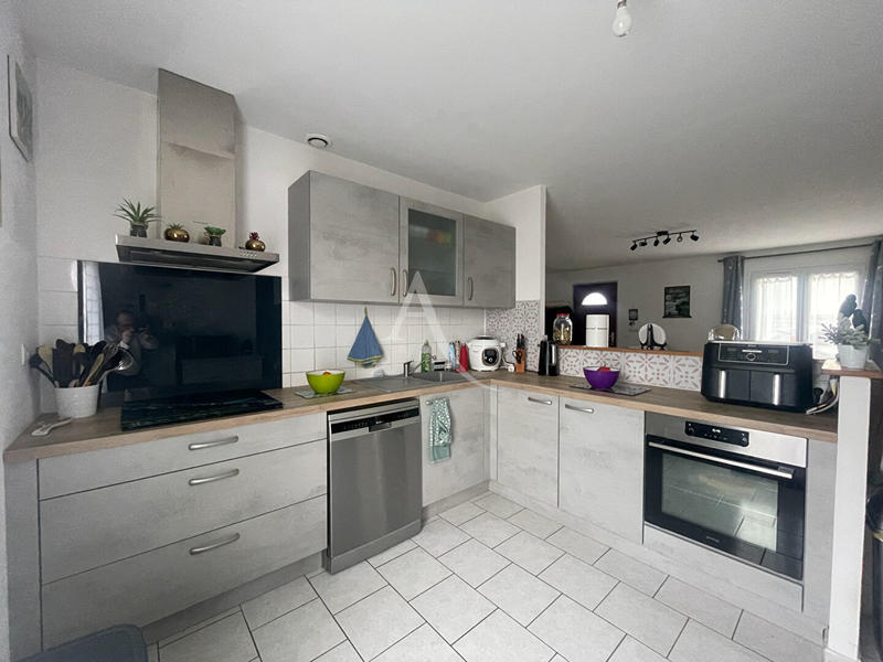 Maison - 80 m² - 5 pièces