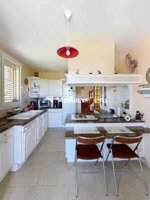 Maison - 145 m² - 7 pièces