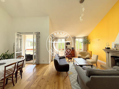 Duplex - 199 m² - 9 pièces