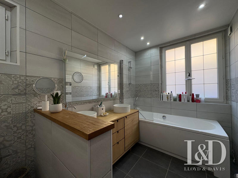 Maison - 132 m² - 6 pièces