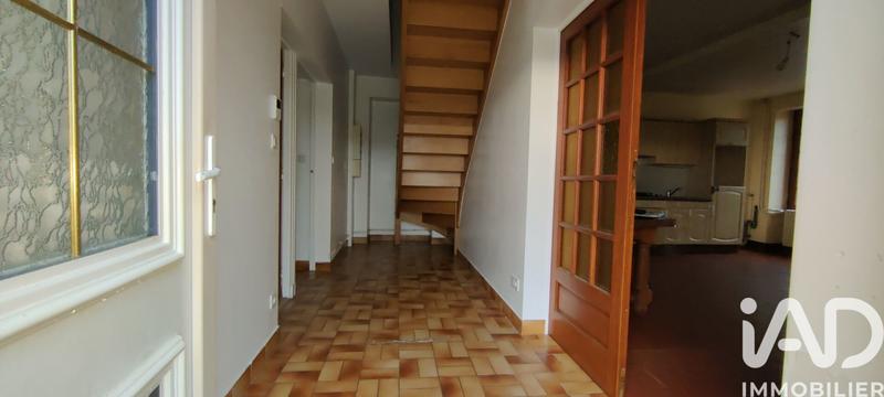 Maison - 92 m² - 6 pièces