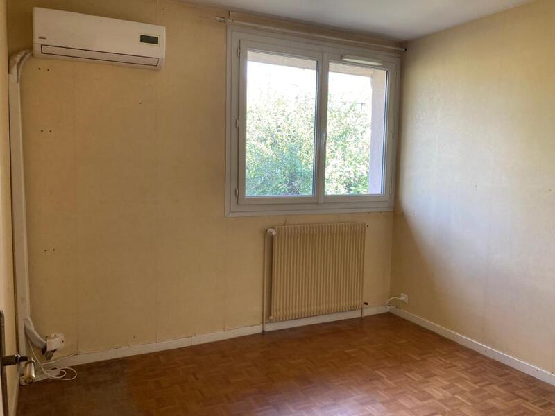 Appartement - 110 m² - 3 pièces