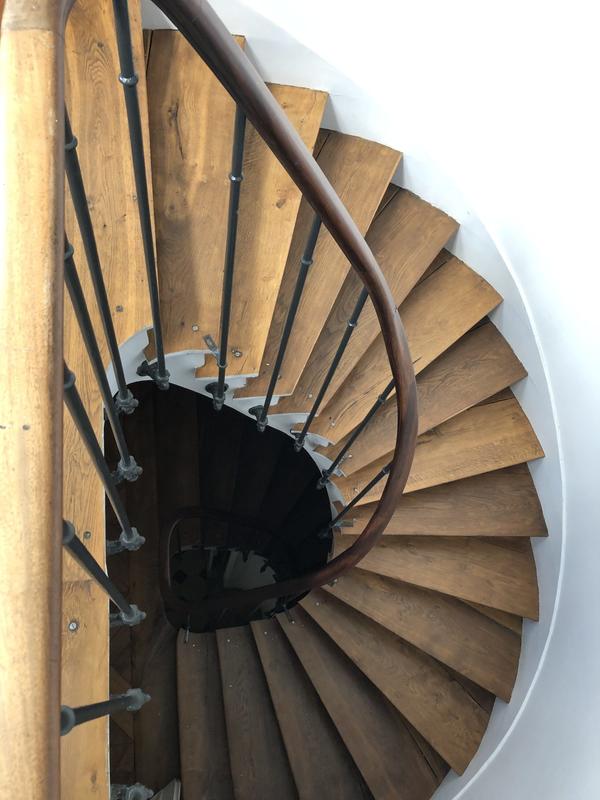 Maison - 876 m² - 20 pièces