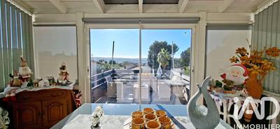 Maison - 93 m² - 4 pièces