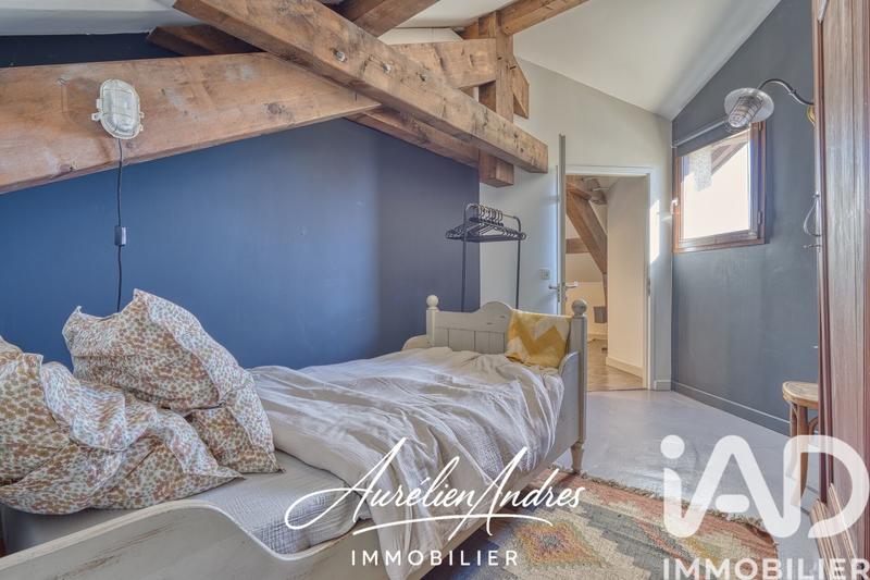 Maison - 190 m² - 8 pièces