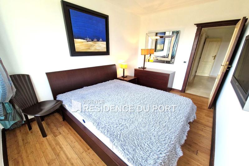 Appartement - 83 m² - 3 pièces