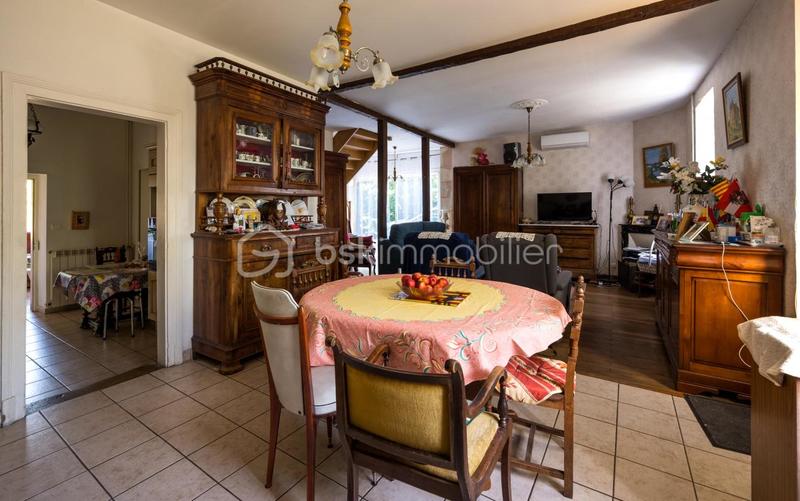 Maison - 95 m² - 5 pièces