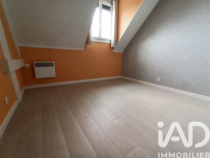 Maison - 200 m² - 8 pièces